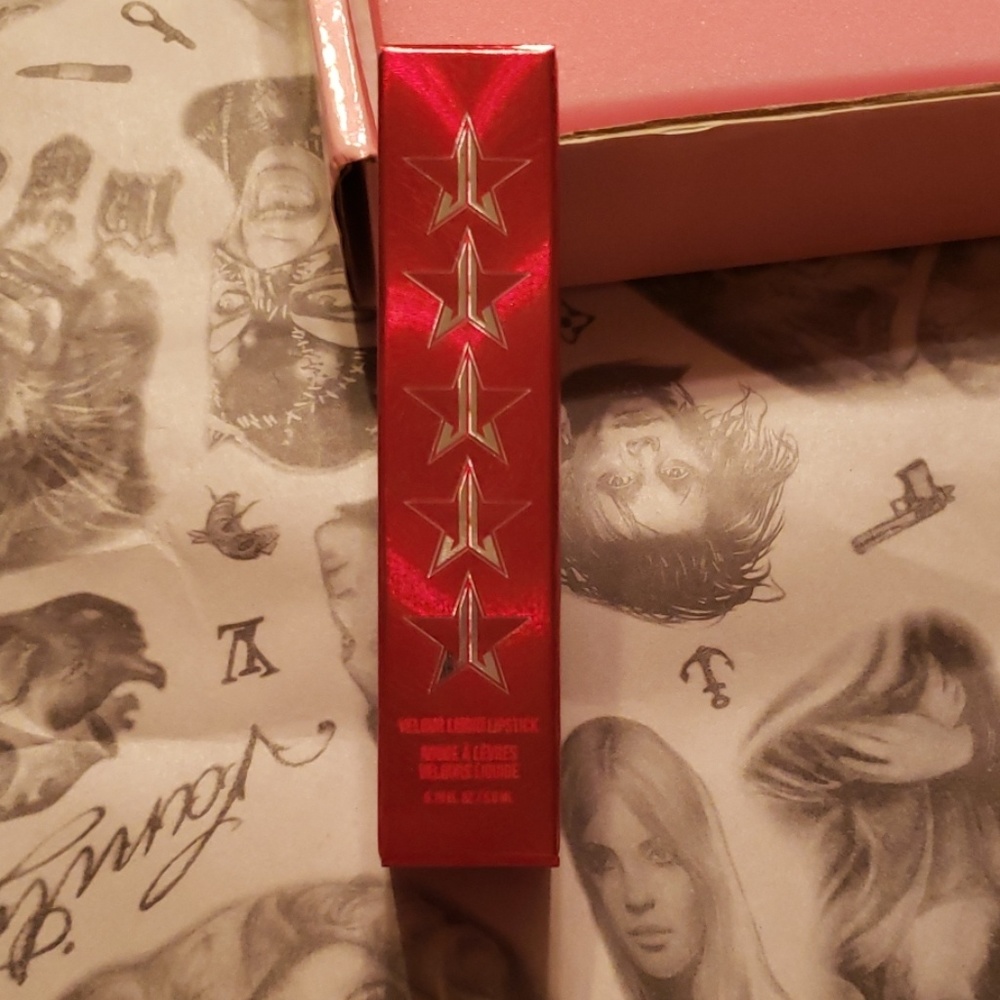 JSC velour liquid lip Self Control Red Chrome Cap